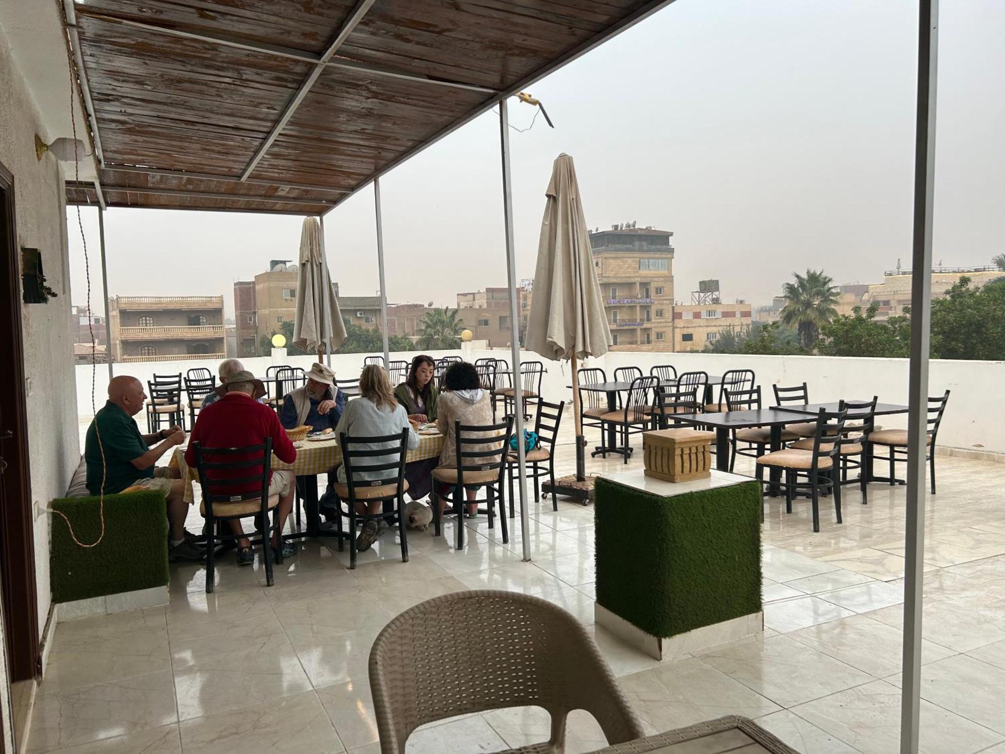 Matto Pyramids Inn Kafrat al Jabal Экстерьер фото